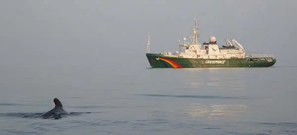 barco Esperanza Greenpeace