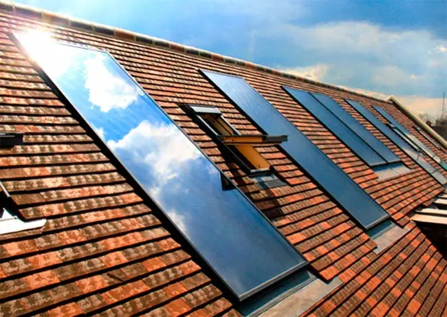 colectores solares termicos en tejado
