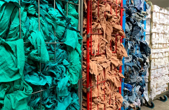 clasificacion de ropa para reciclaje texil